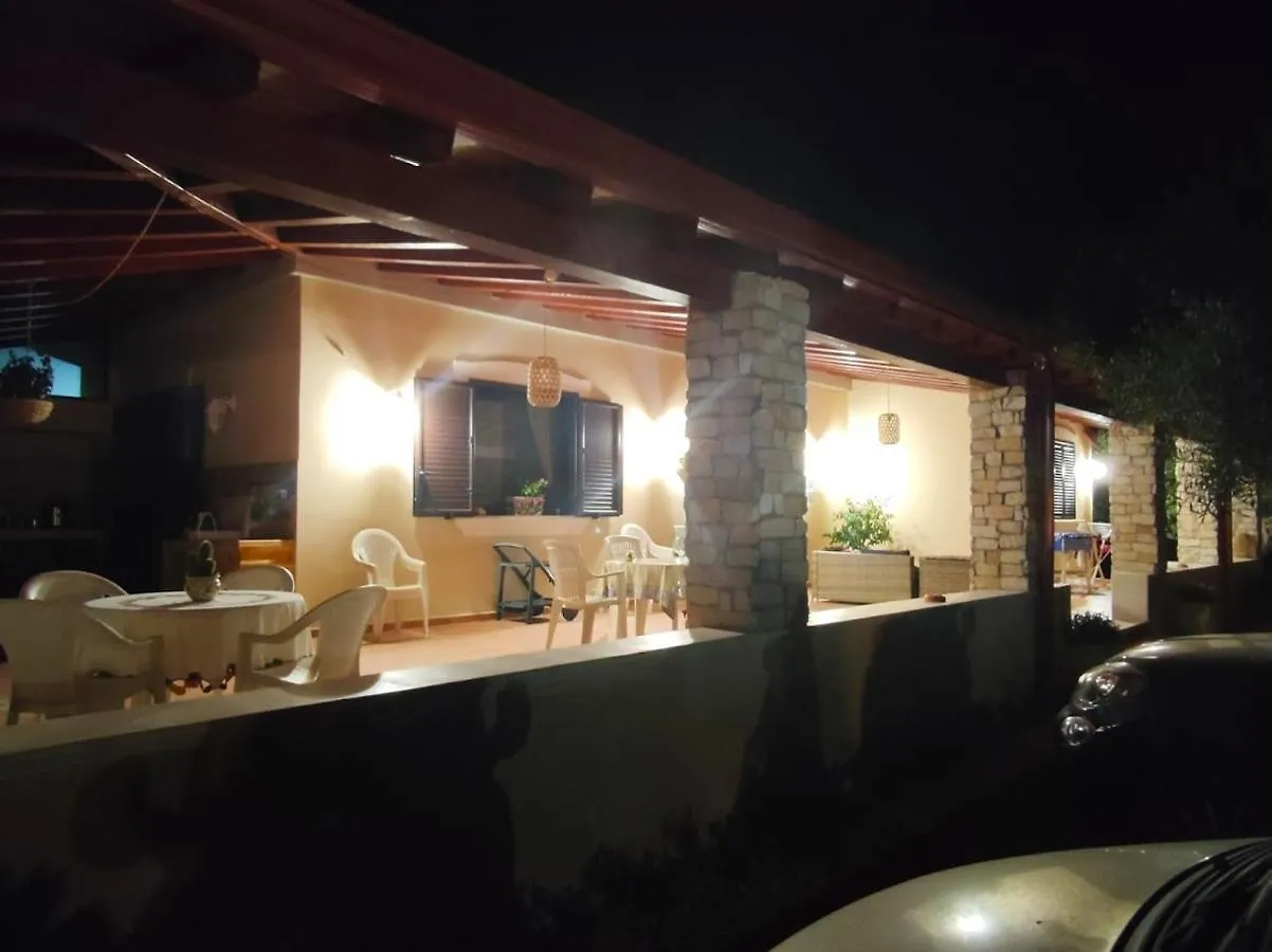 Climiti Holiday House Solarino 0*,