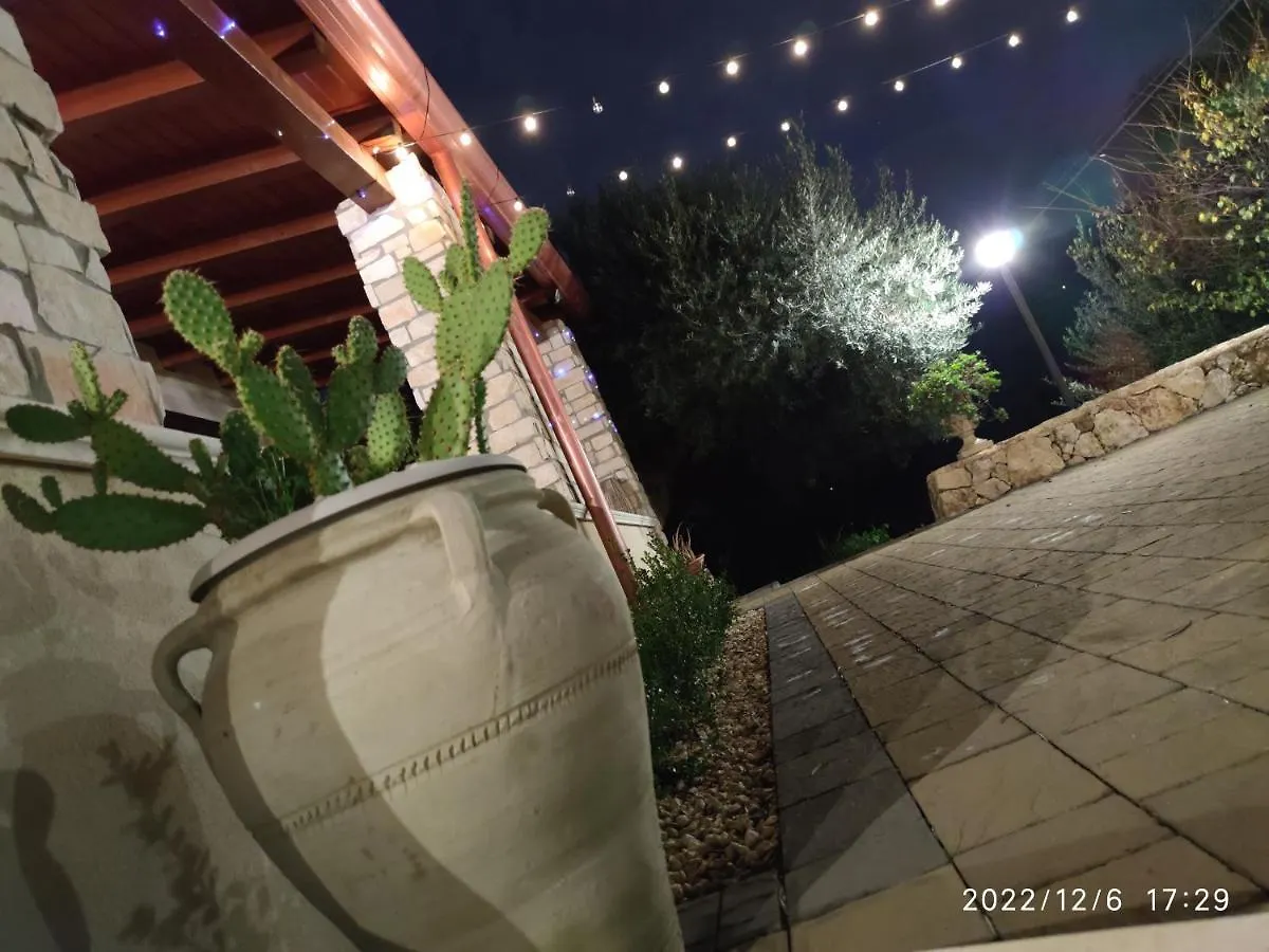 Climiti Holiday House Solarino 0*,
